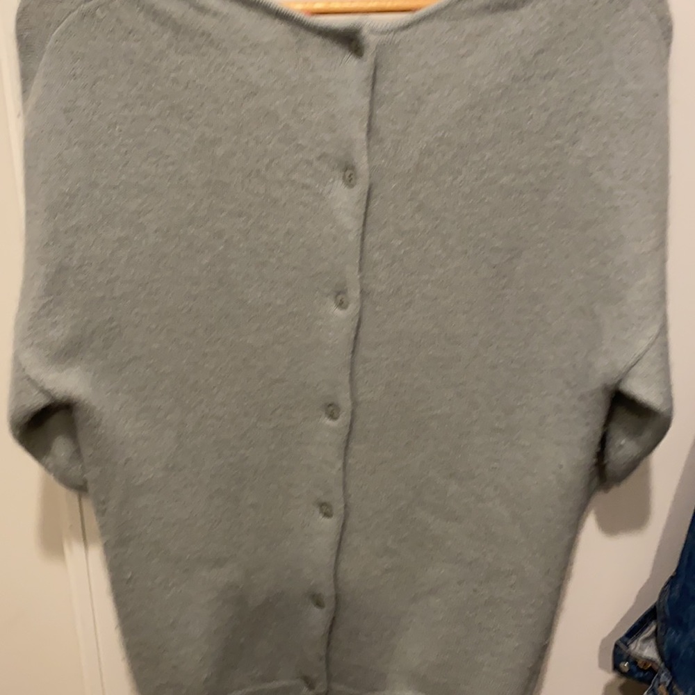 Sweater - Picture 4 of 4